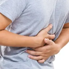 Podrażniony żołądek objawy - jak rozpoznać niepokojące symptomy