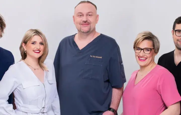Jakie są nazwy lekarzy od prostaty? Urolog i inne specjalizacje